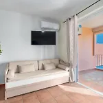 Niovi Seaview Appartamento