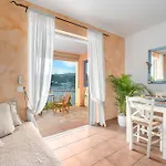 Apartment Niovi Seaview