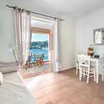Niovi Seaview * Agioi Apostoloi (Evia)